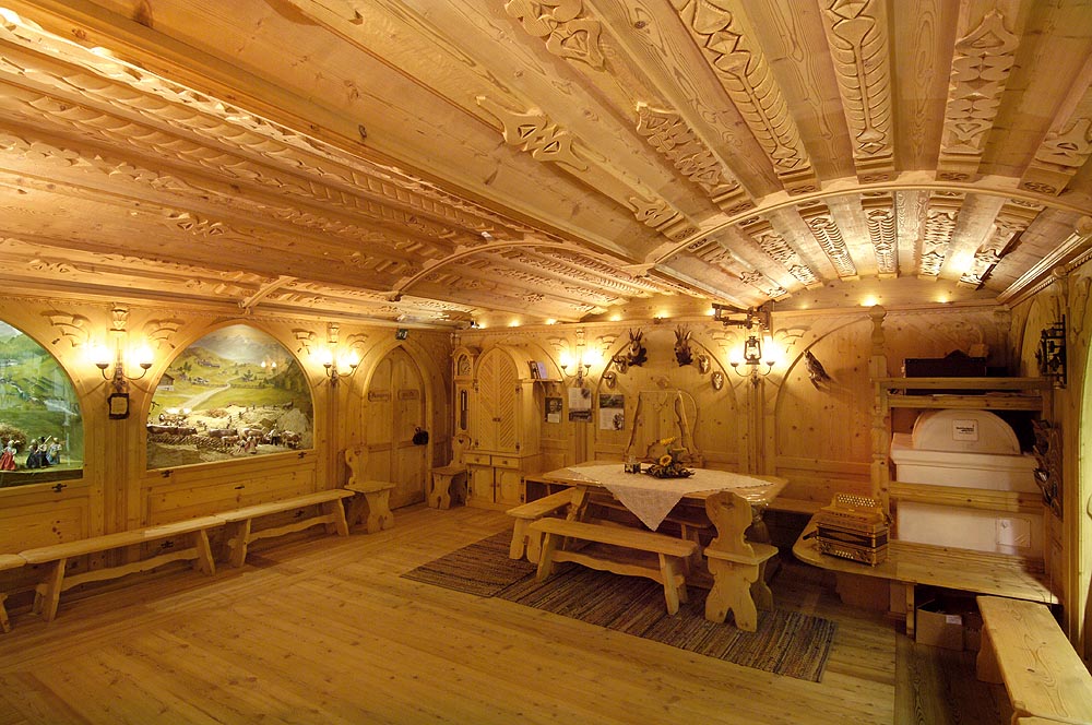 Krippenmuseum Maranatha in Luttach